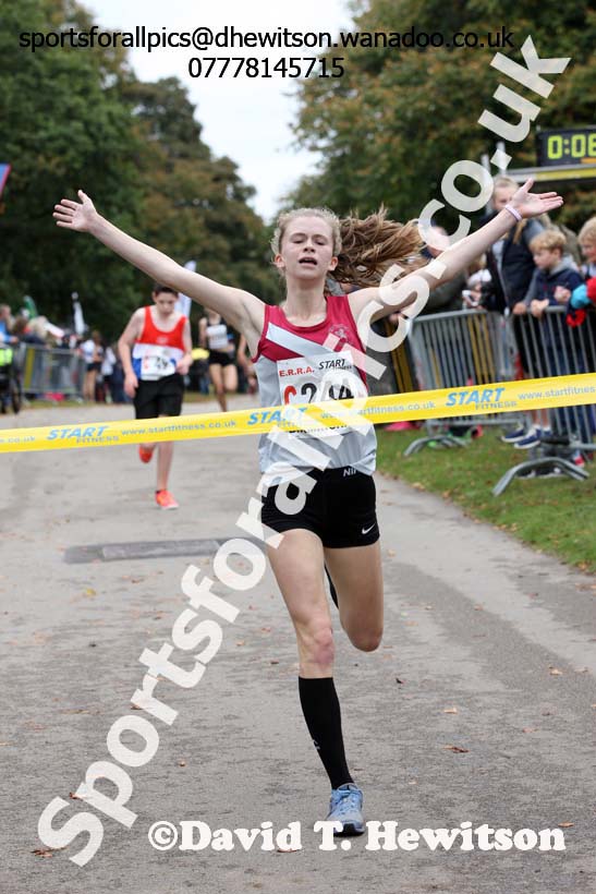 Girls under-15s ERRA Road Relays, Sutton Coldifield, Birmingham. Photo: David T. Hewitson/Sports for All Pics